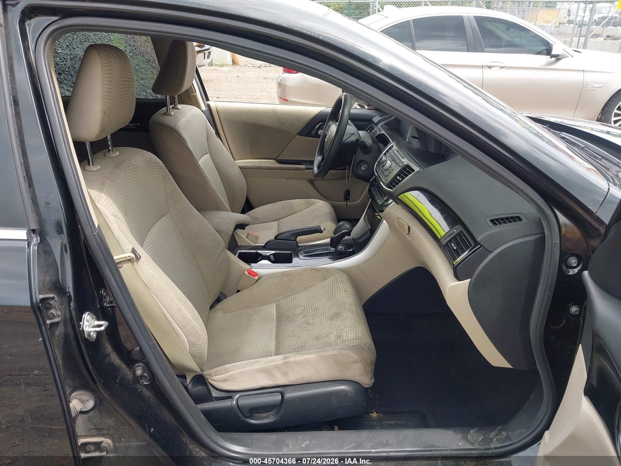 2016 HONDA ACCORD LX · 5/11
