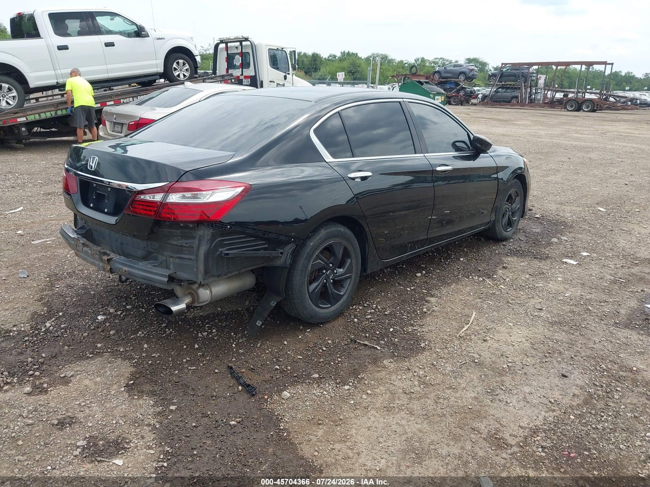 2016 HONDA ACCORD LX · 4/11