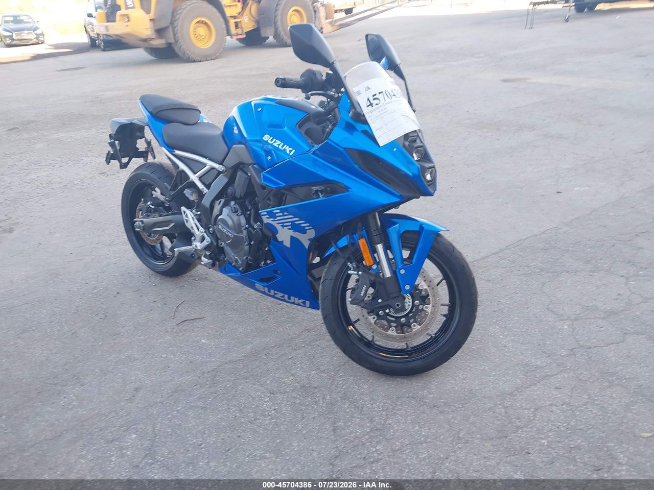 JS1EM13B4T7****** · 2026 SUZUKI GSX800 F
