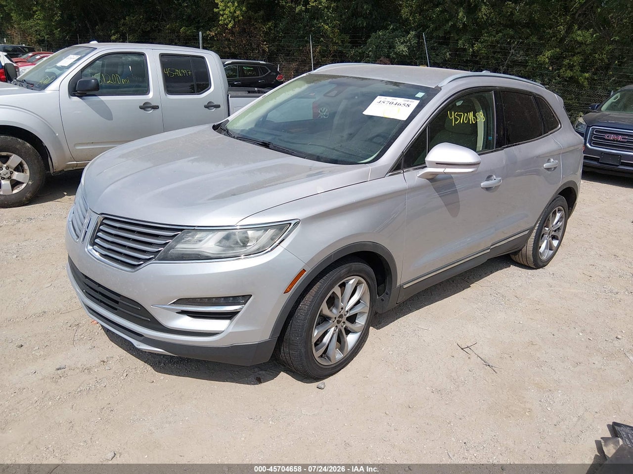 2017 LINCOLN MKC SELECT · 2/11