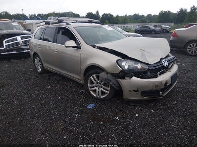 3VWPL7AJ4CM****** · 2012 VOLKSWAGEN JETTA SPORTWAGEN 2.0L TDI