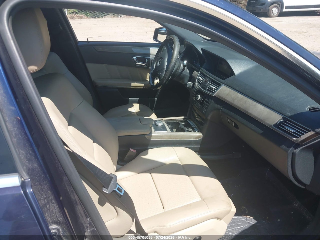 2010 MERCEDES-BENZ E 350 · 5/11