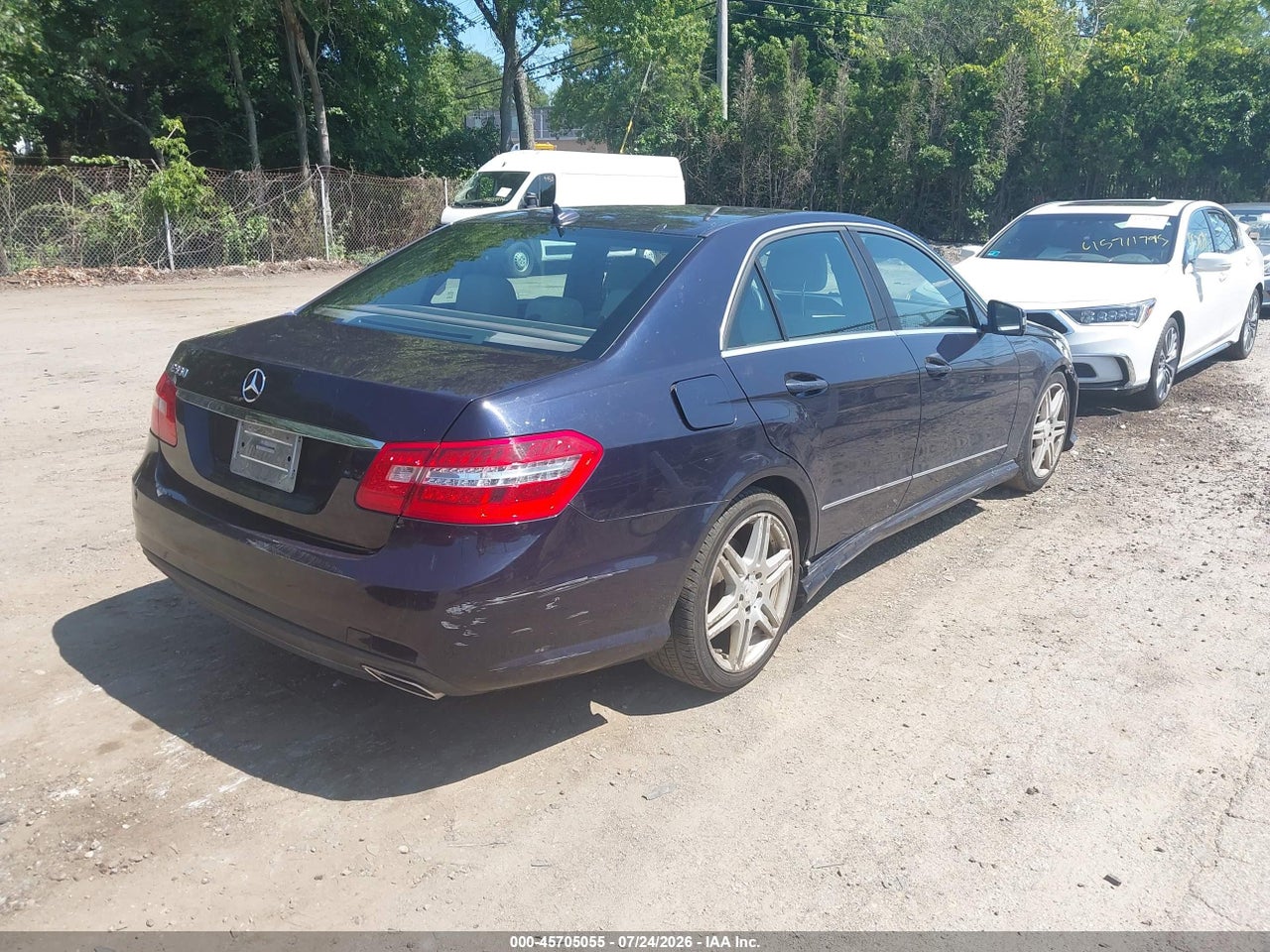 2010 MERCEDES-BENZ E 350 · 4/11