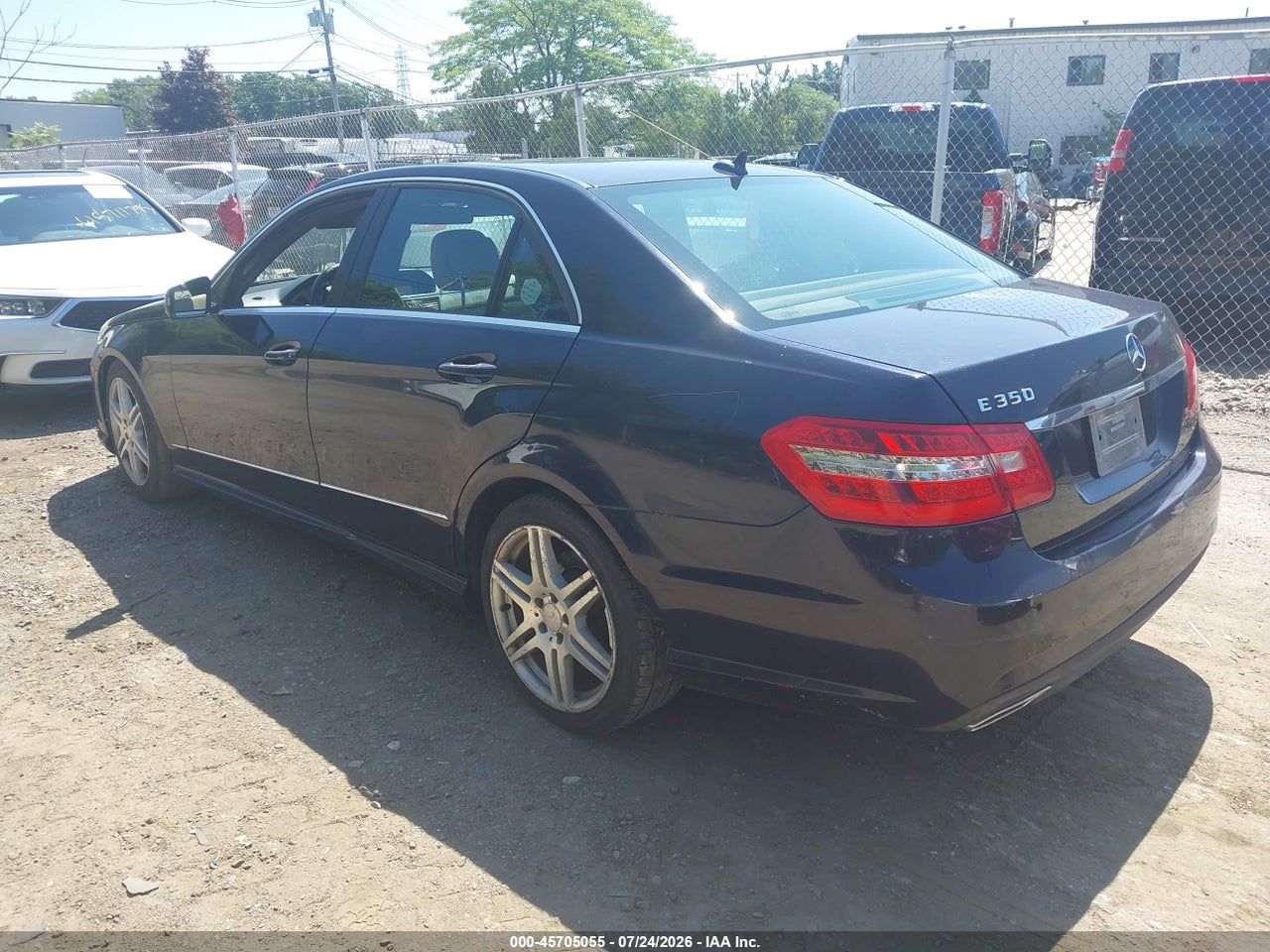 2010 MERCEDES-BENZ E 350 · 3/11