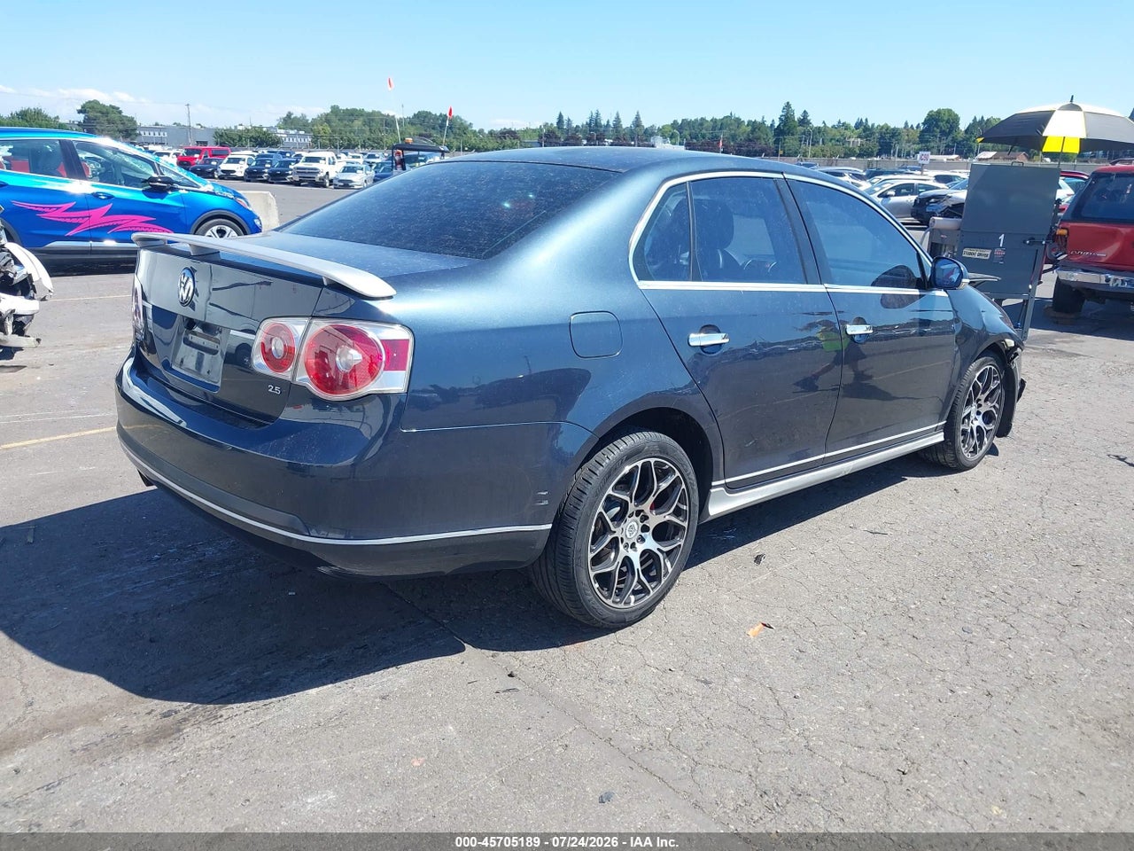 2005 VOLKSWAGEN JETTA 2.5 · 4/11