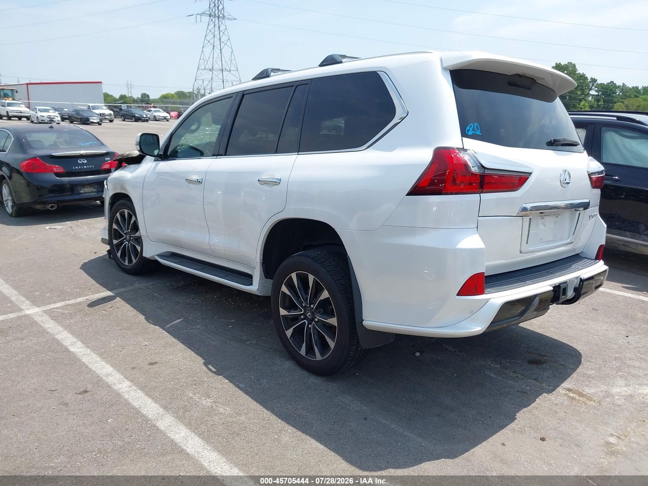 2021 LEXUS LX 570 THREE-ROW · 3/11