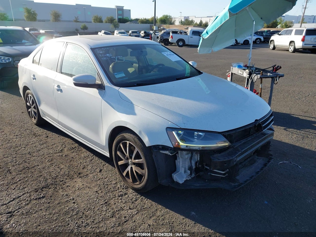 3VWDB7AJ9HM****** · 2017 VOLKSWAGEN JETTA 1.4T SE