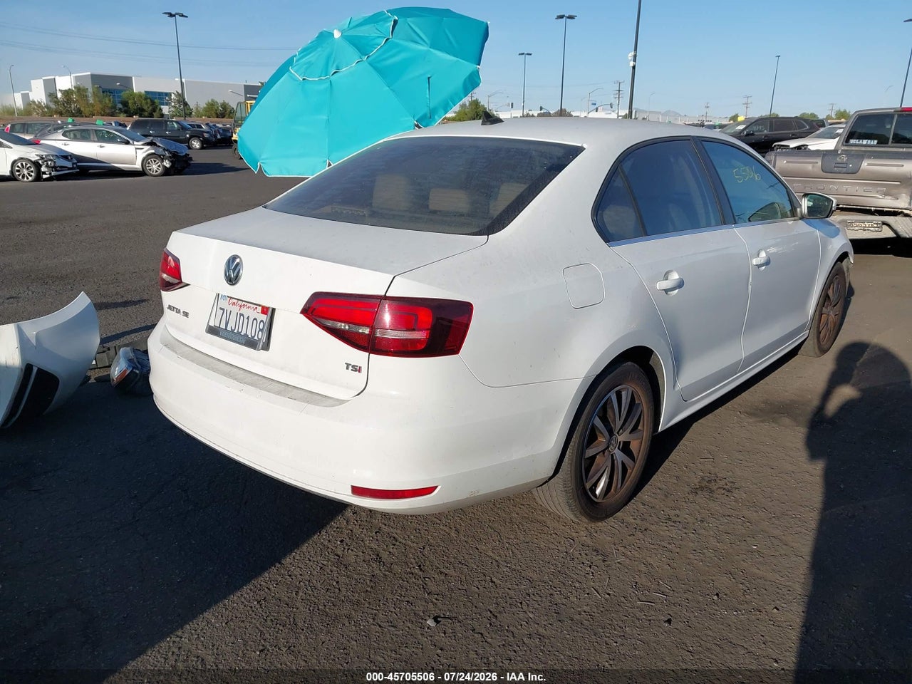 2017 VOLKSWAGEN JETTA 1.4T SE · 4/11