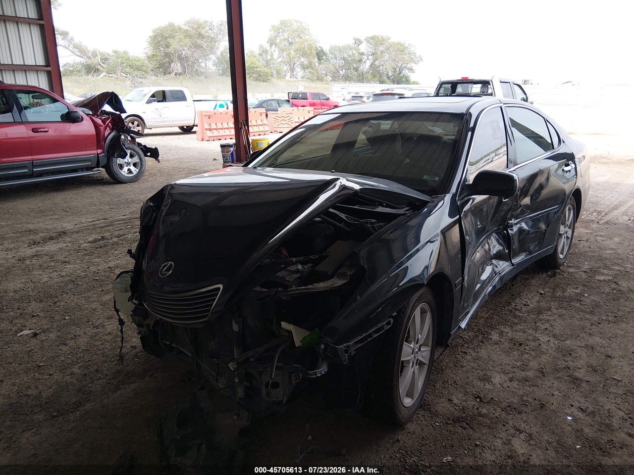 2005 LEXUS ES 330 · 2/10