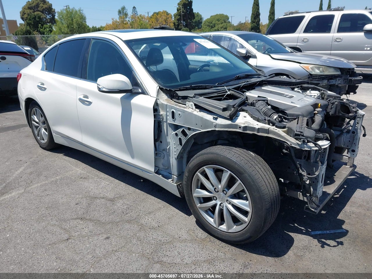 JN1BV7APXFM****** · 2015 INFINITI Q50