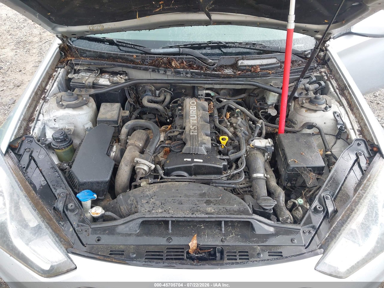 2013 HYUNDAI GENESIS 2.0T · 6/11