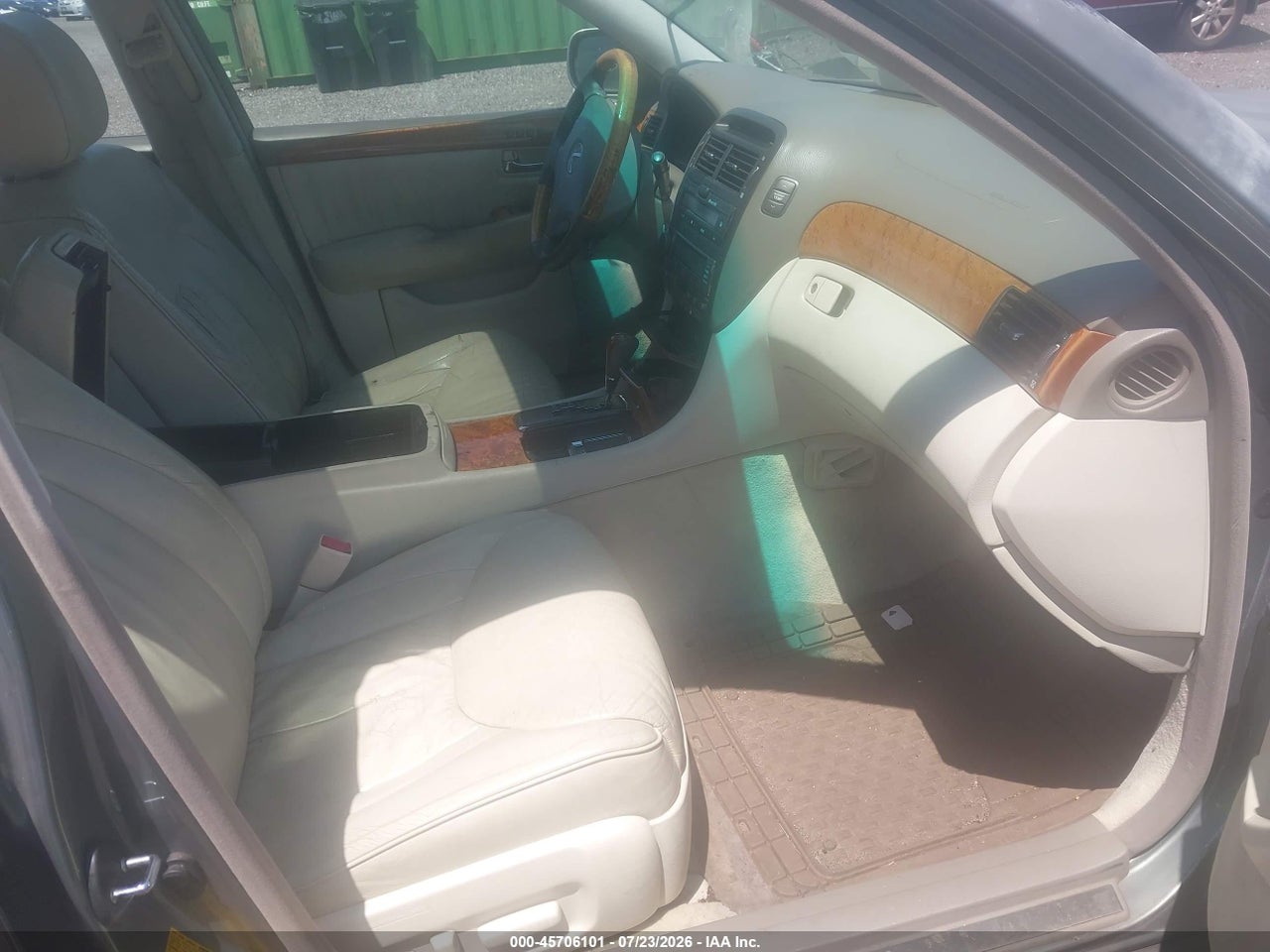 2002 LEXUS LS 430 · 5/11
