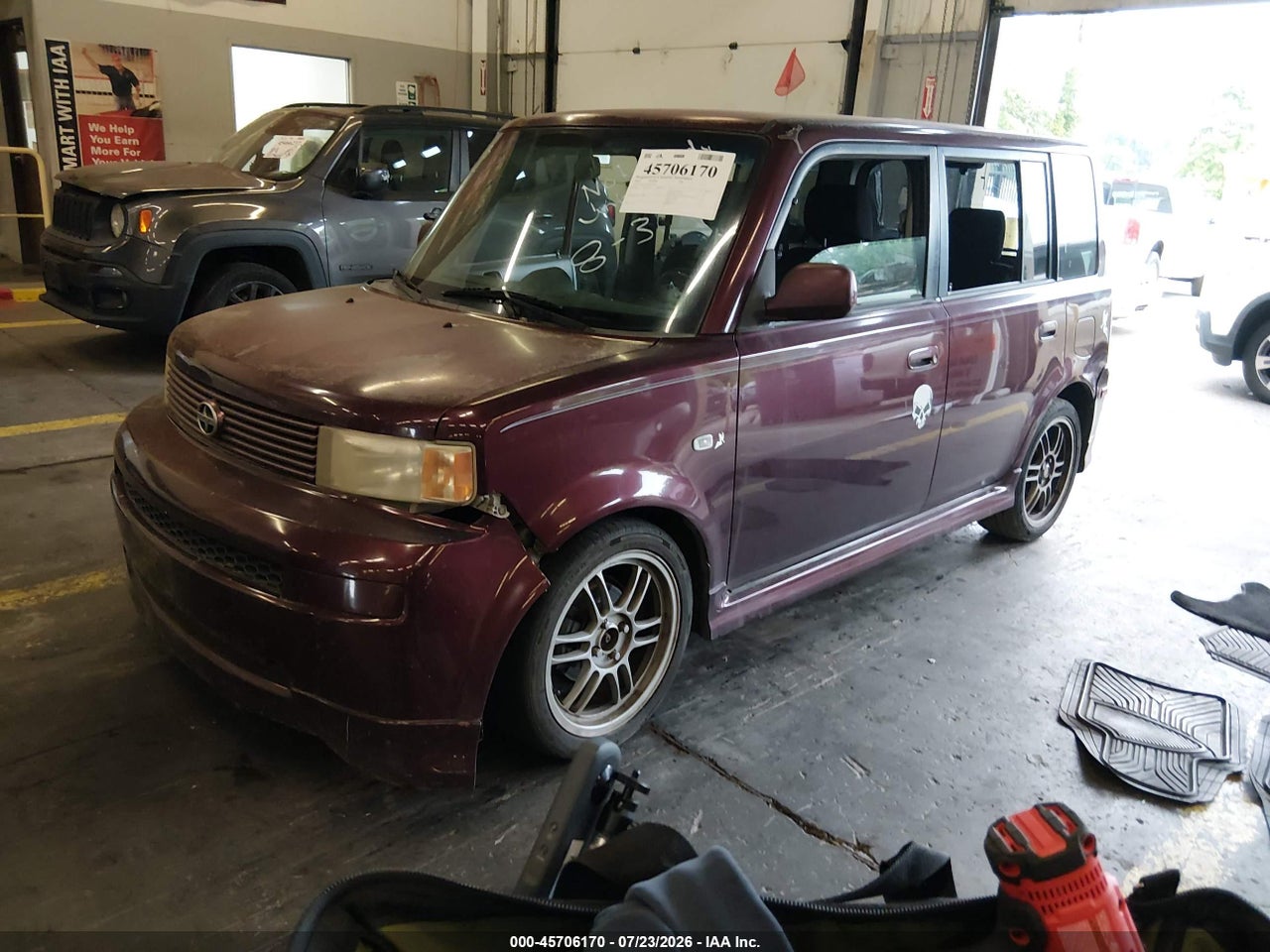 2004 SCION XB · 2/11