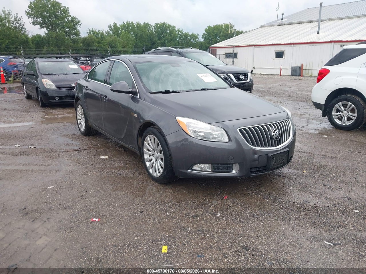 W04GT5GC1B1****** · 2011 BUICK REGAL CXL RUSSELSHEIM
