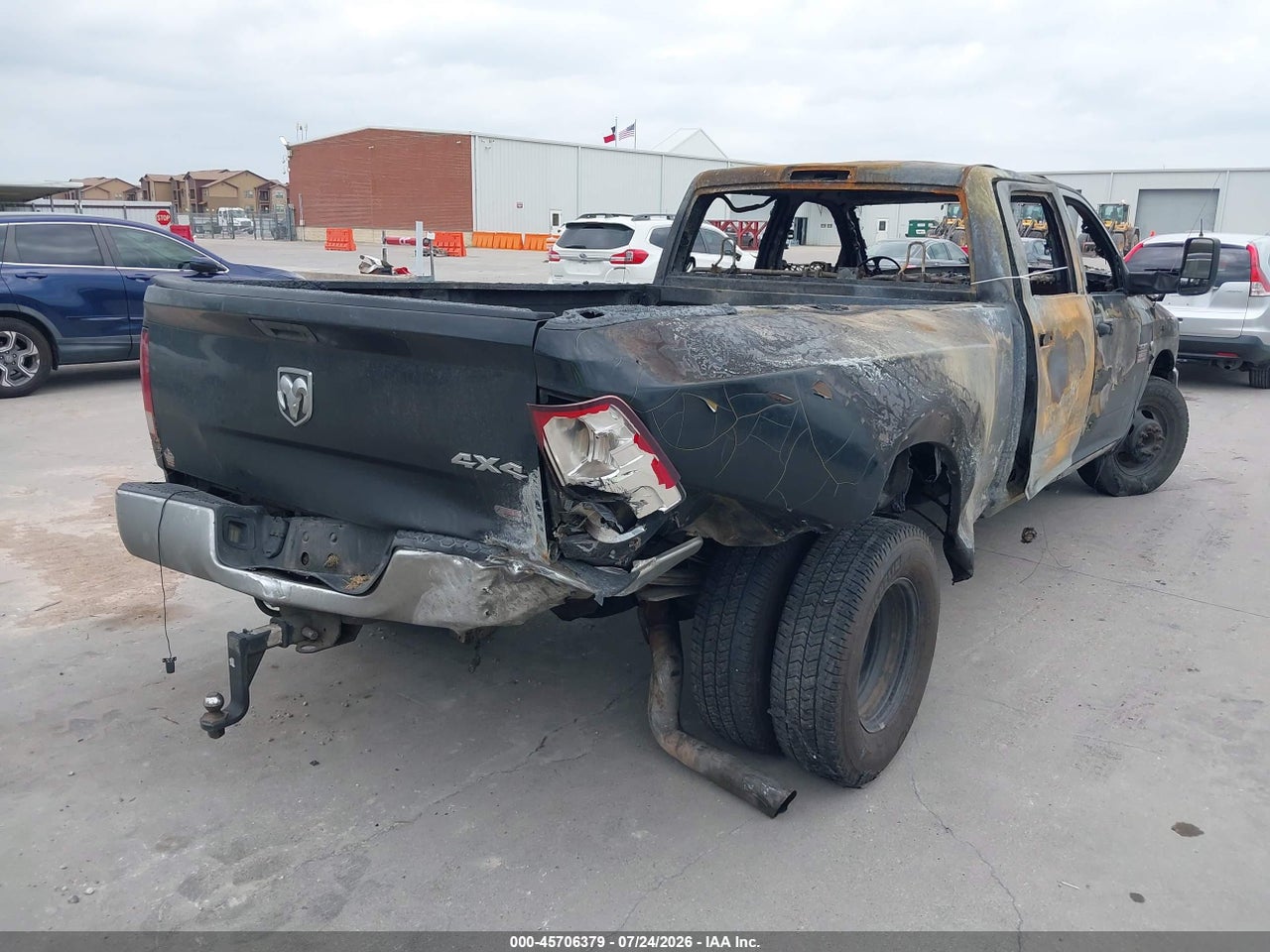 2012 RAM 3500 ST · 4/11