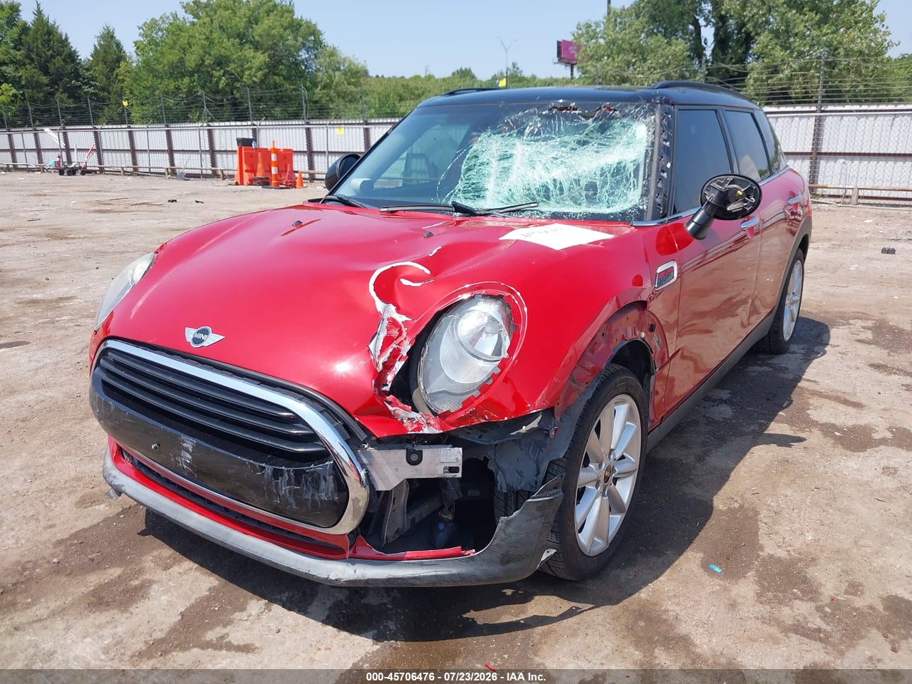2016 MINI CLUBMAN COOPER · 2/11