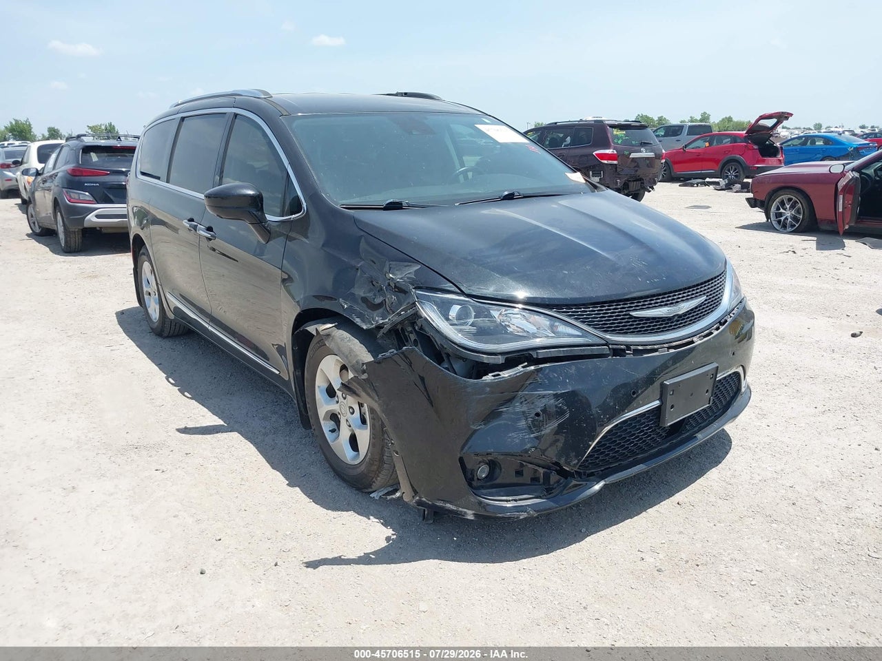 2C4RC1EG9HR****** · 2017 CHRYSLER PACIFICA TOURING-L PLUS