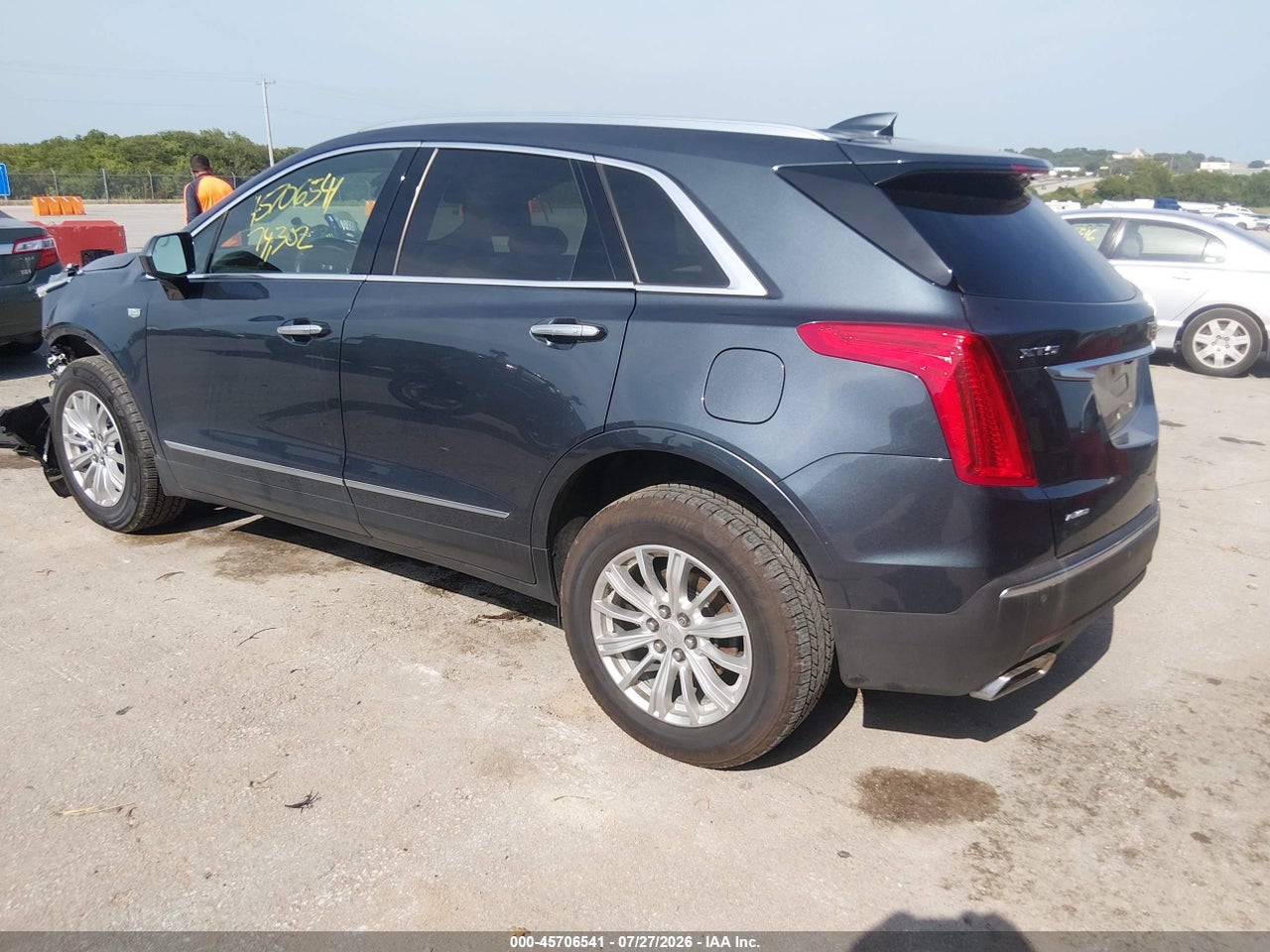 2019 CADILLAC XT5 STANDARD · 3/11