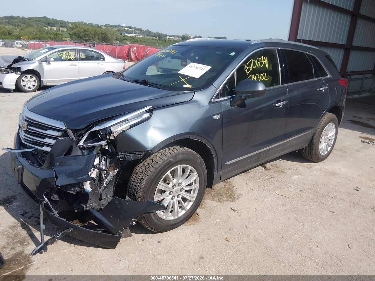 2019 CADILLAC XT5 STANDARD · 2/11