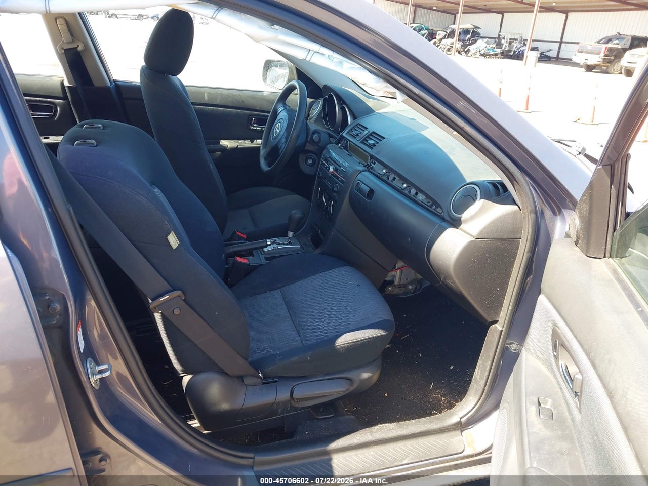 2009 MAZDA MAZDA3 I · 5/10