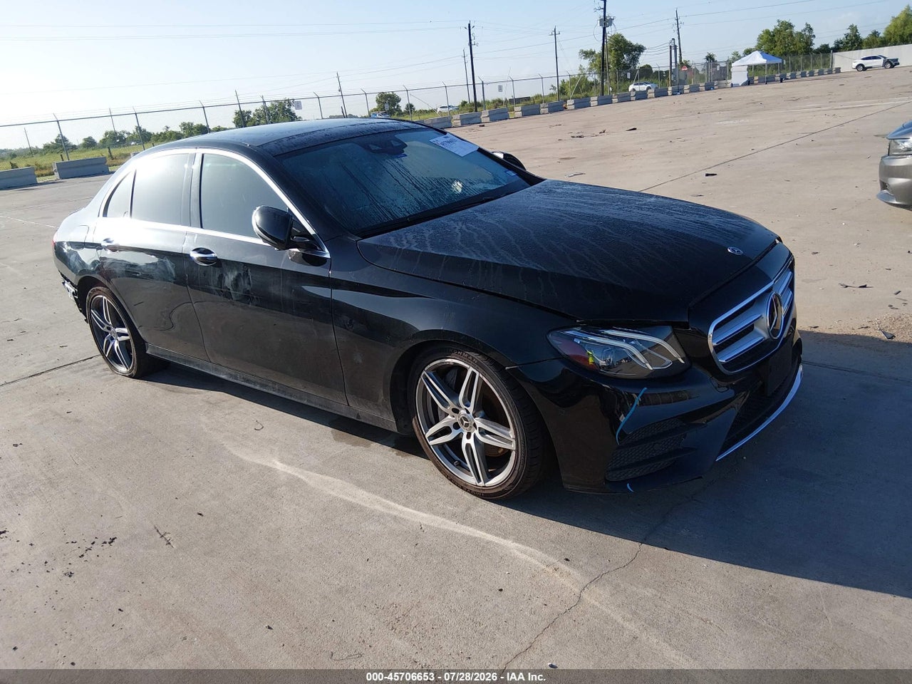 WDDZF4JB0KA****** · 2019 MERCEDES-BENZ E 300