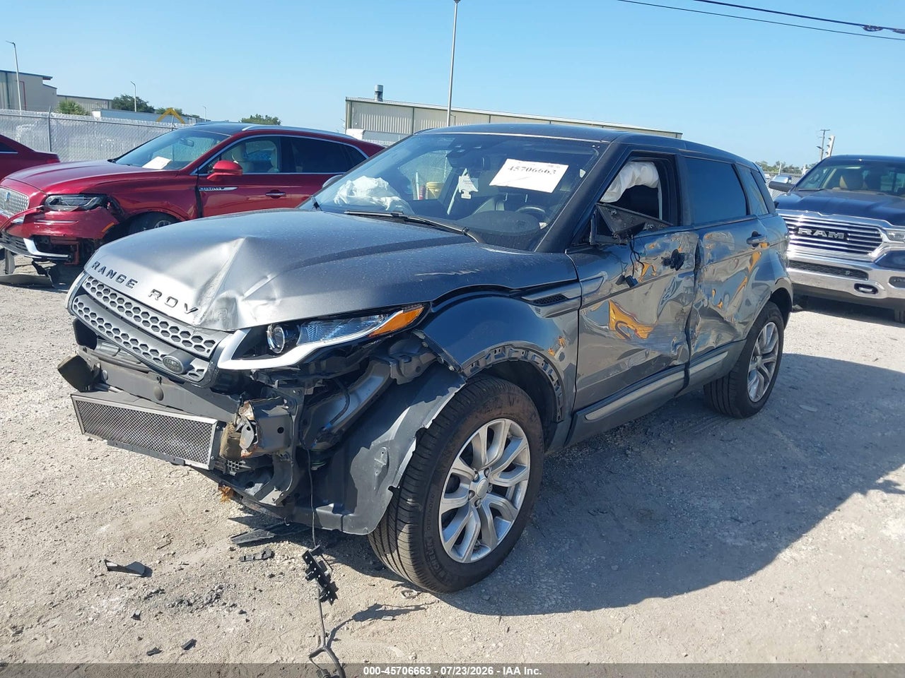 2017 LAND ROVER RANGE ROVER EVOQUE SE/SE PREMIUM · 2/11