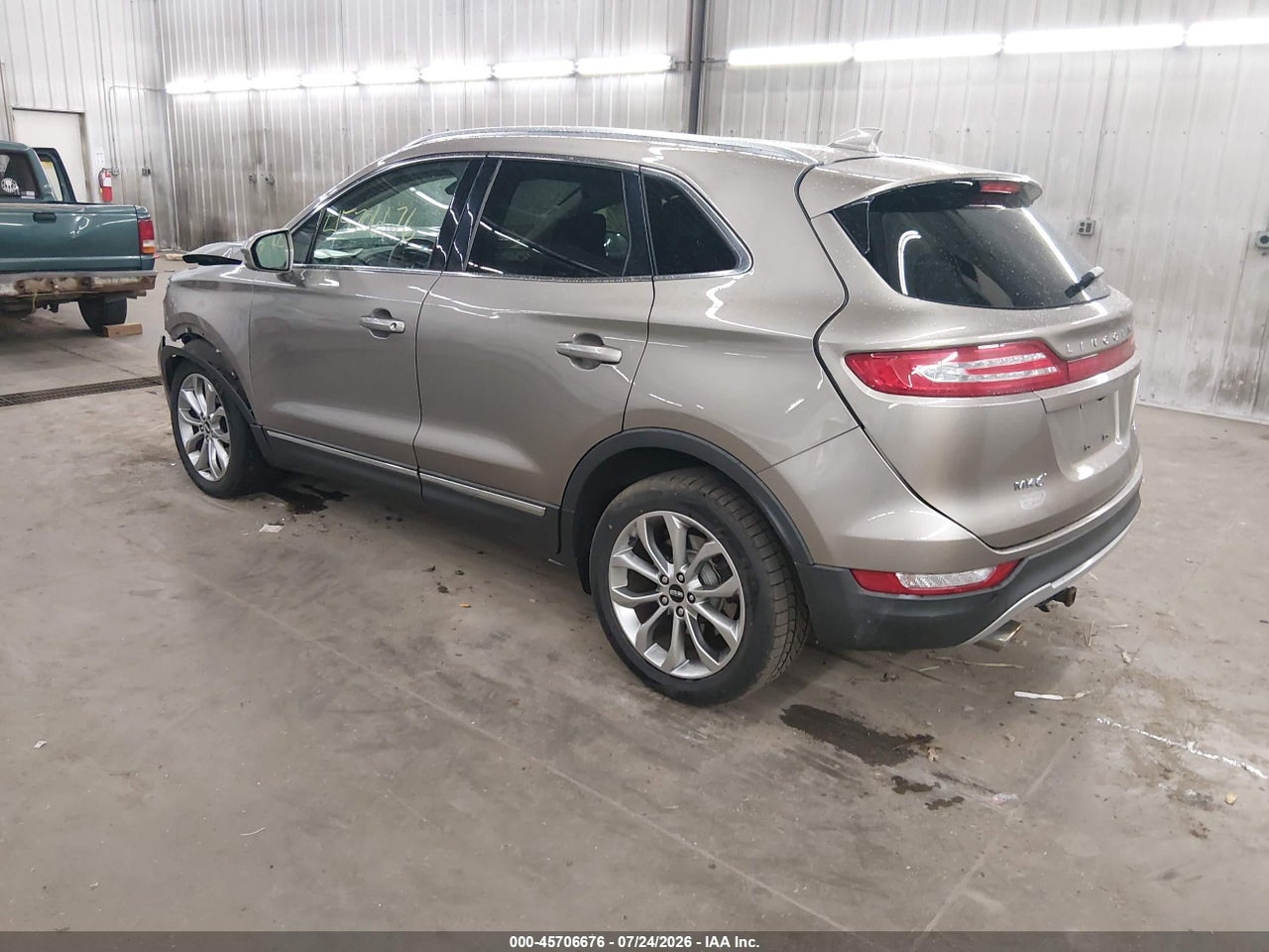 2018 LINCOLN MKC SELECT · 3/11