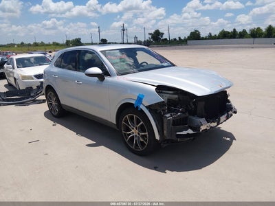 2019 PORSCHE CAYENNE