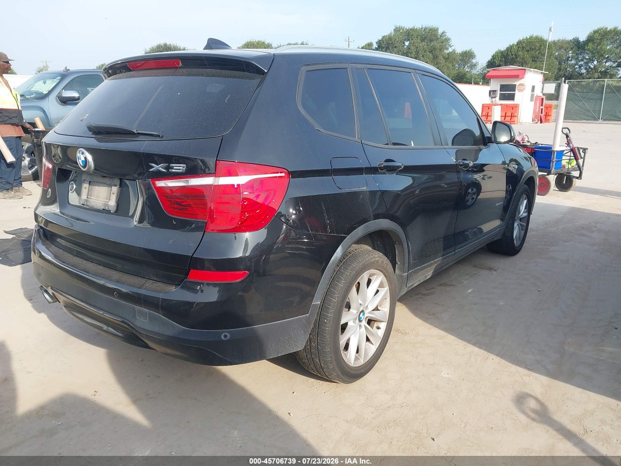 2016 BMW X3 SDRIVE28I · 4/11