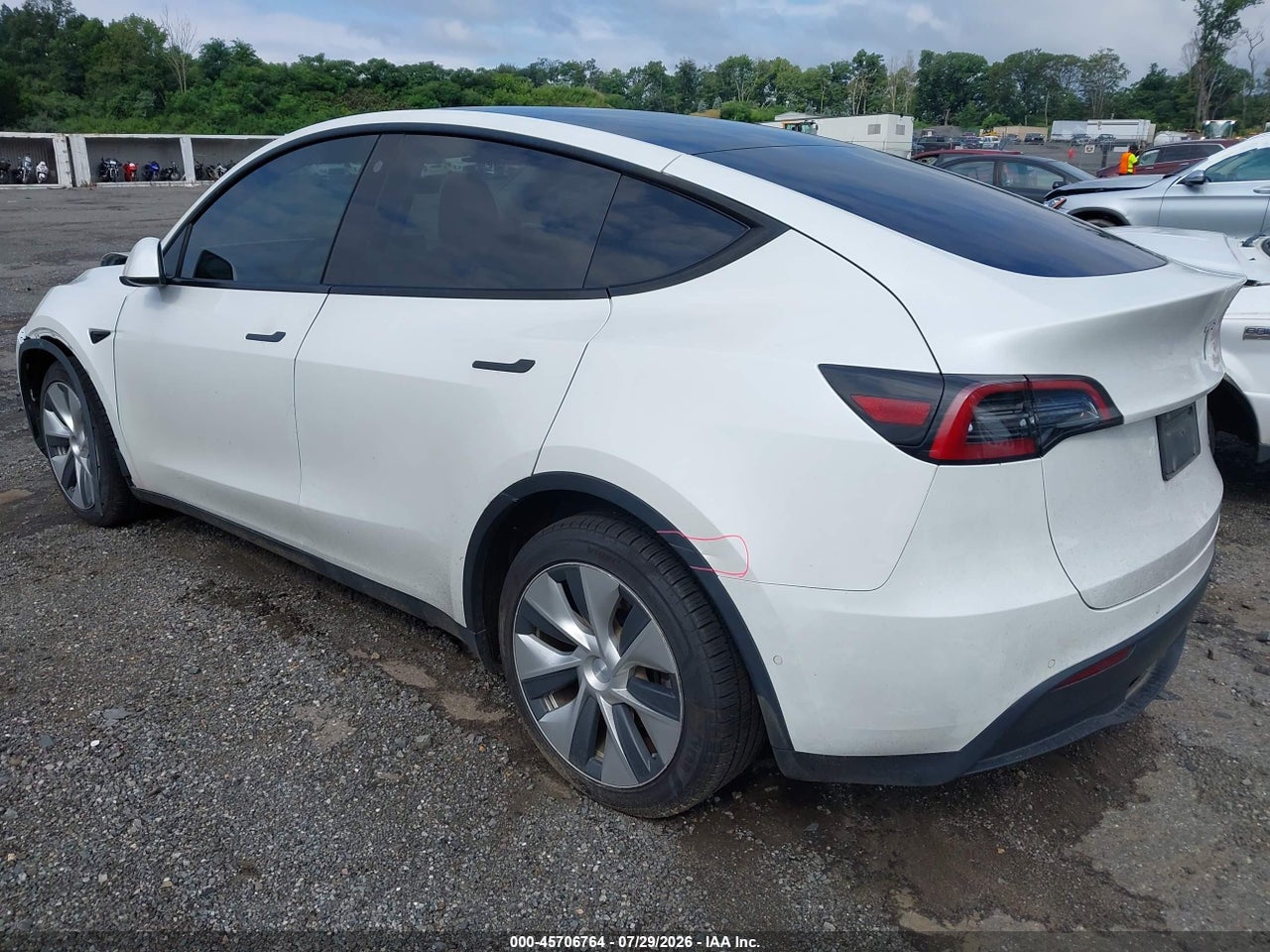 2021 TESLA MODEL Y LONG RANGE DUAL MOTOR ALL-WHEEL DRIVE · 3/10