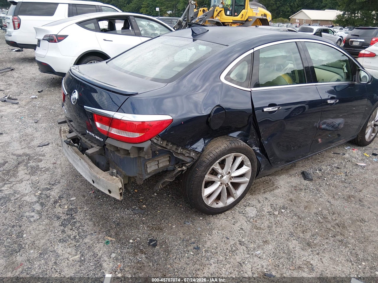2016 BUICK VERANO LEATHER GROUP · 4/11