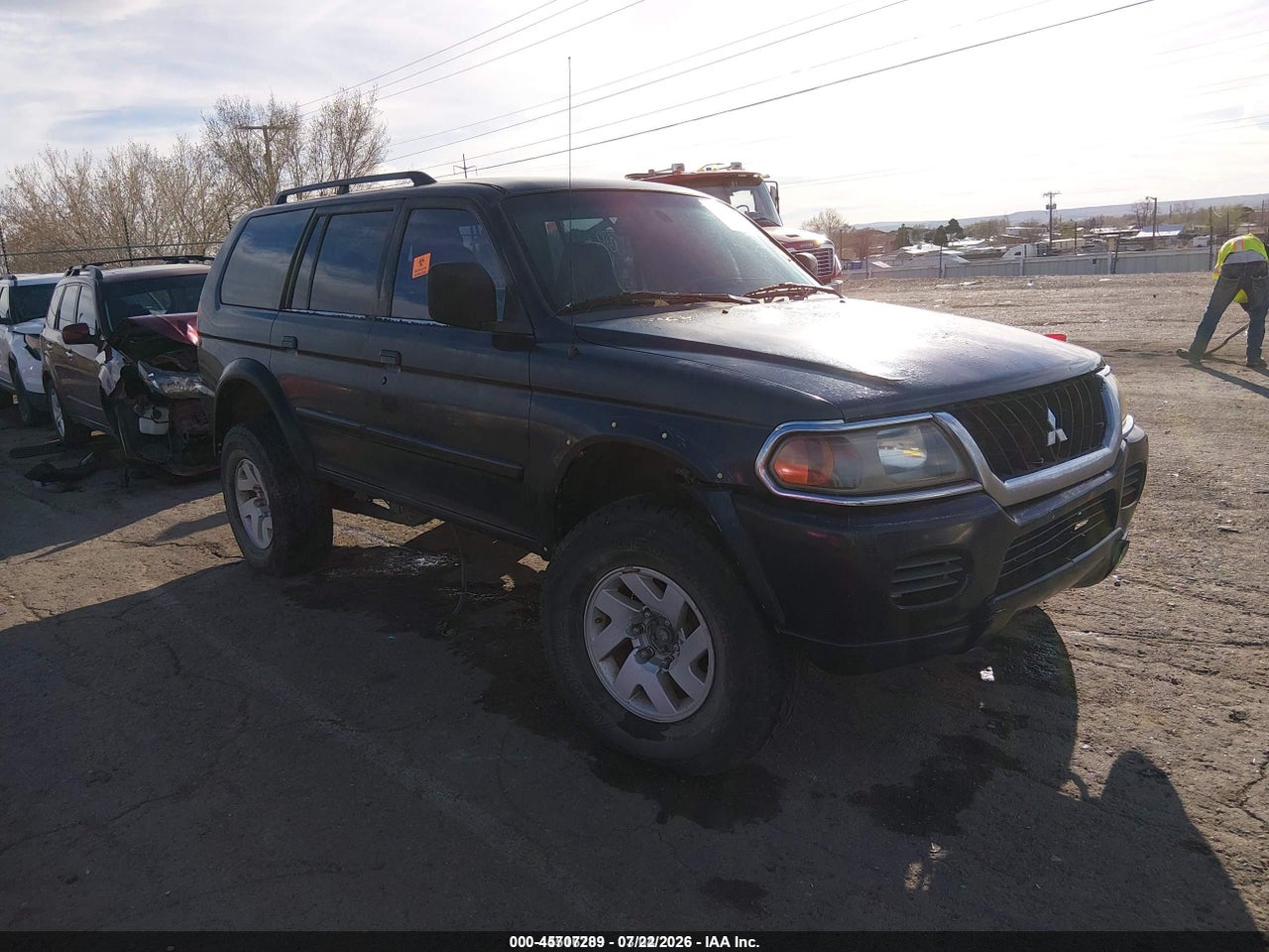 2002 MITSUBISHI MONTERO SPORT XLS