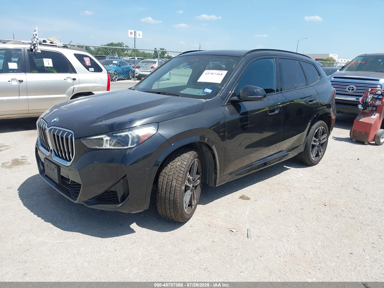 WBX73EF04P5****** · 2023 BMW X1 XDRIVE28I · 2/11