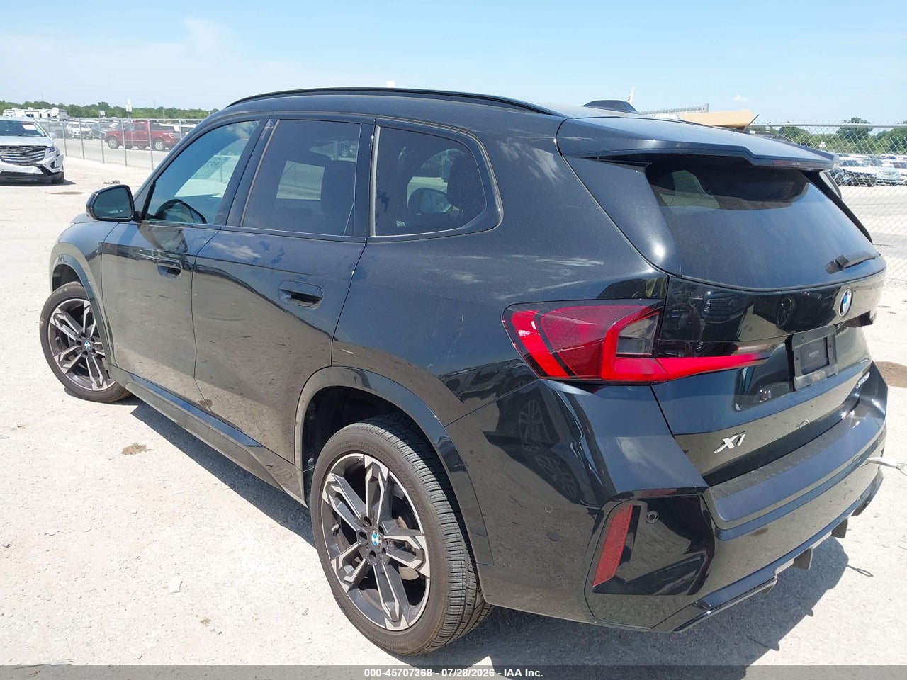 WBX73EF04P5****** · 2023 BMW X1 XDRIVE28I · 3/11