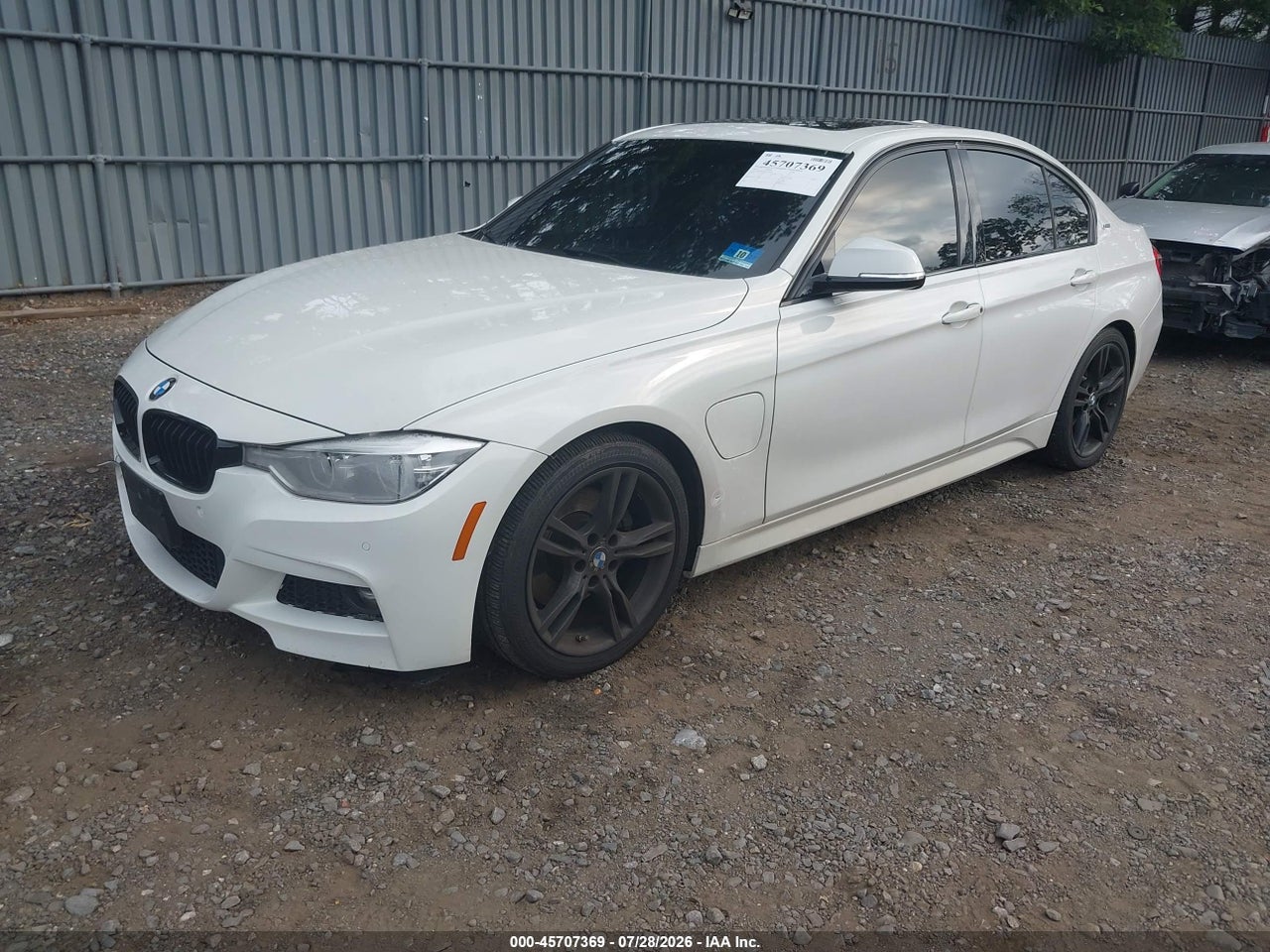 2018 BMW 330E IPERFORMANCE · 2/11
