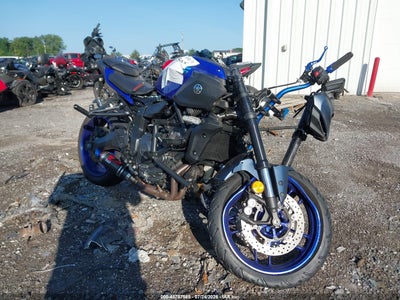 JYARM48EXSA****** · 2025 YAMAHA MTN690