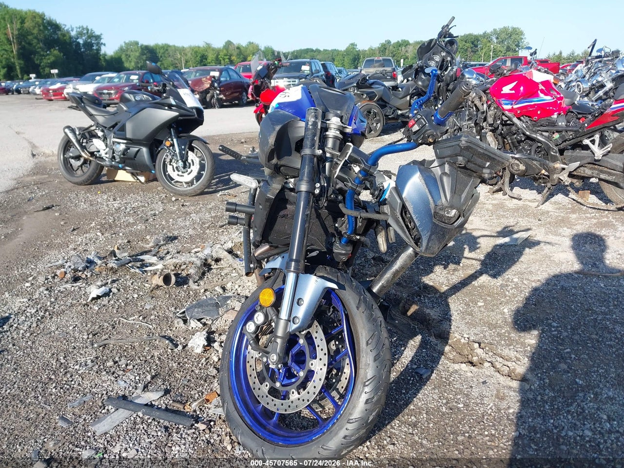 2025 YAMAHA MTN690 · 5/11