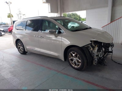 2C4RC1GG0HR****** · 2017 CHRYSLER PACIFICA LIMITED
