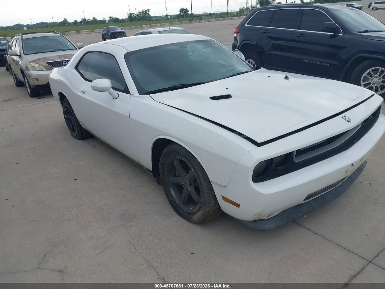 2C3CDYAG5EH****** · 2014 DODGE CHALLENGER SXT