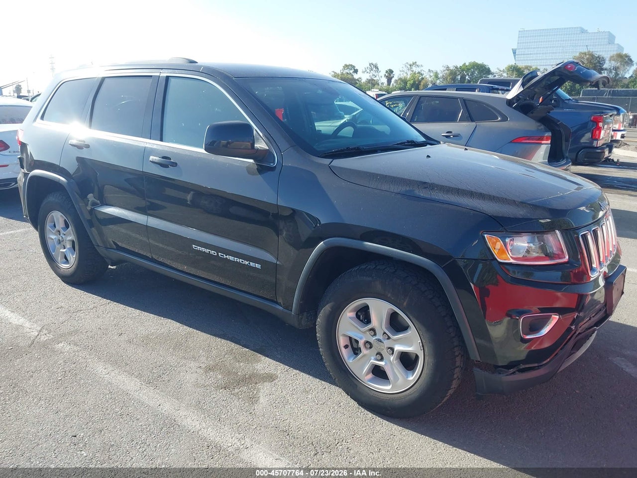 1C4RJEAG8GC****** · 2016 JEEP GRAND CHEROKEE LAREDO