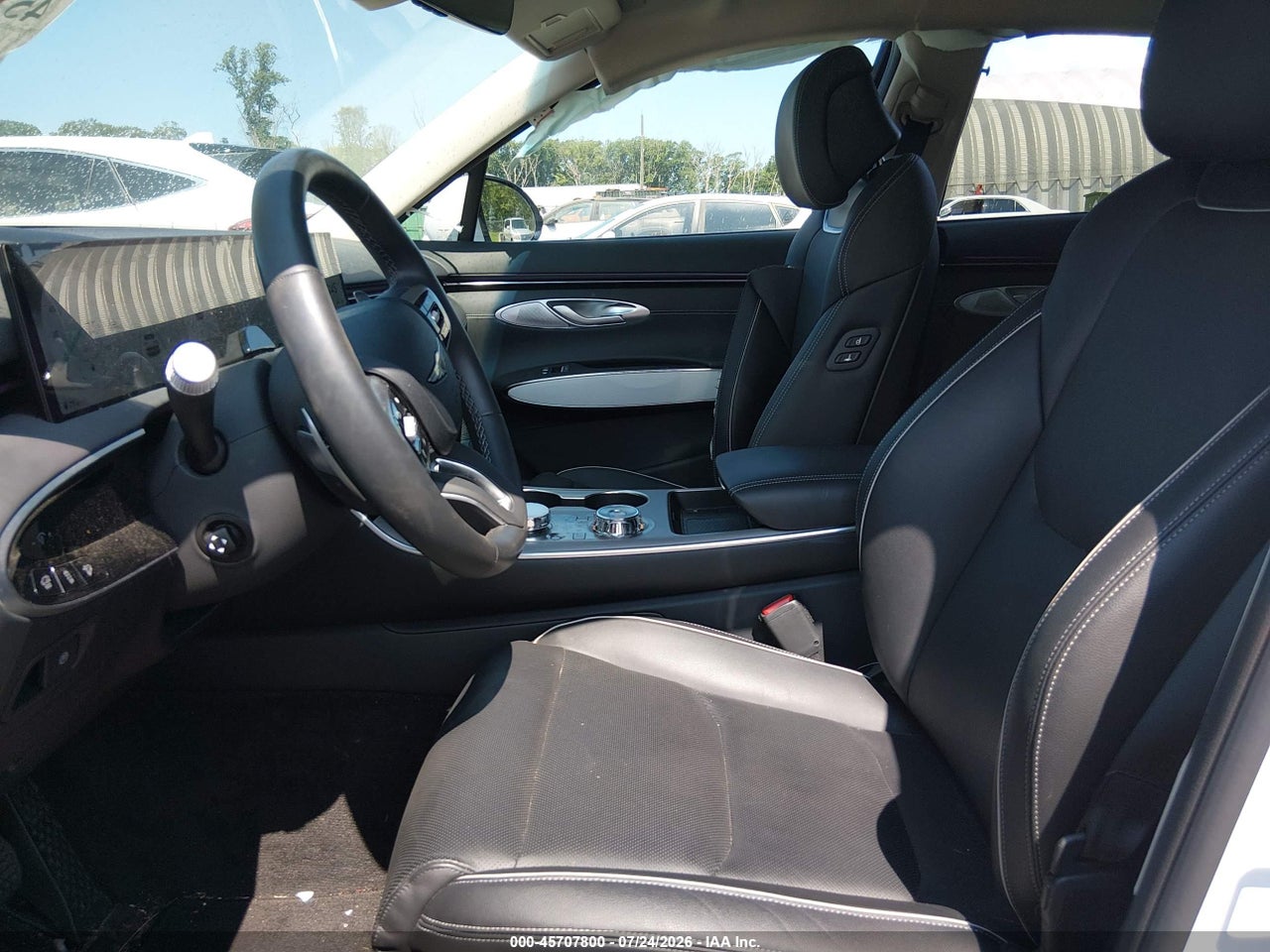 2026 GENESIS GV70 2.5T ADVANCED · 5/11