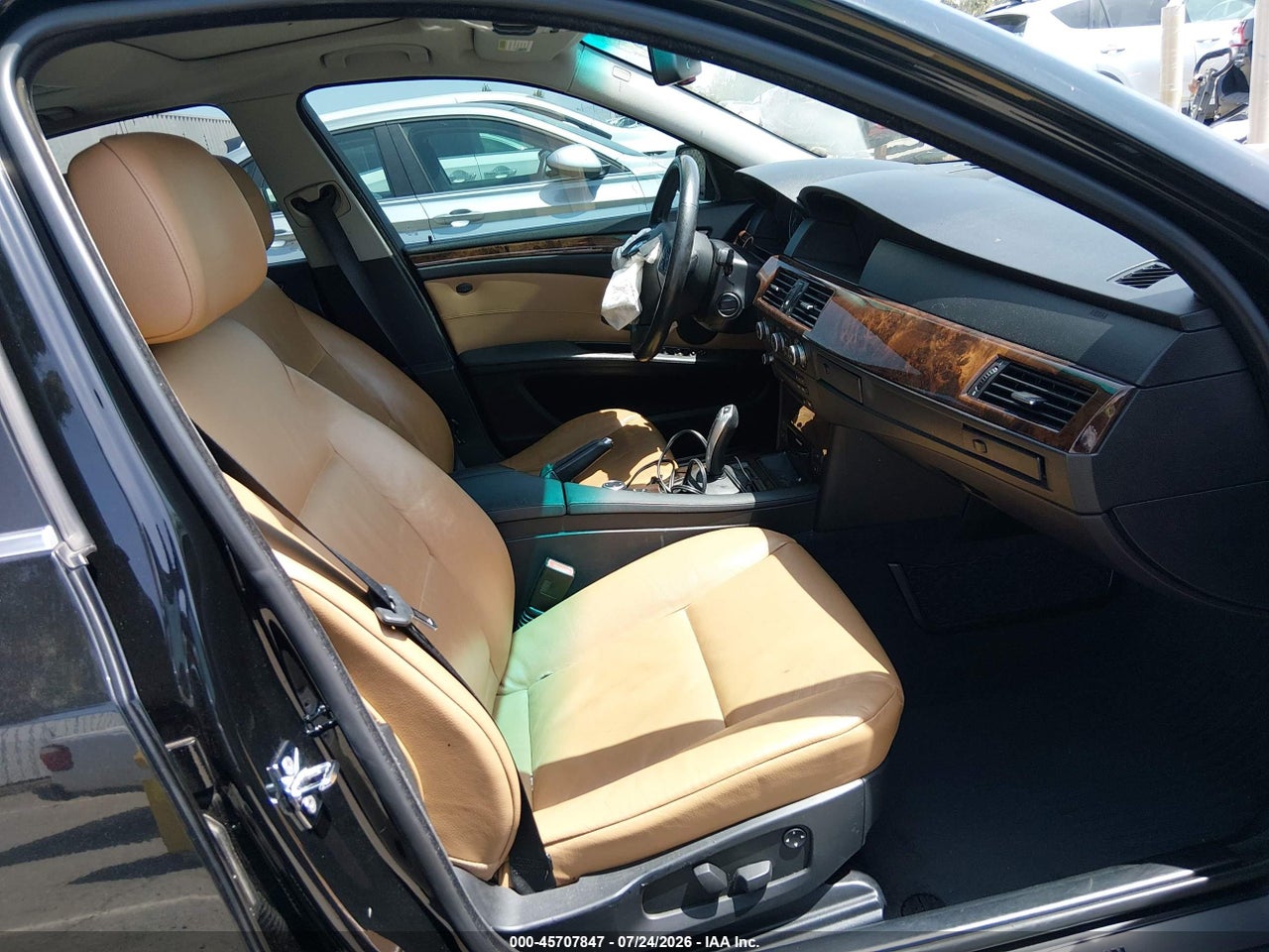 2009 BMW 528I · 5/11