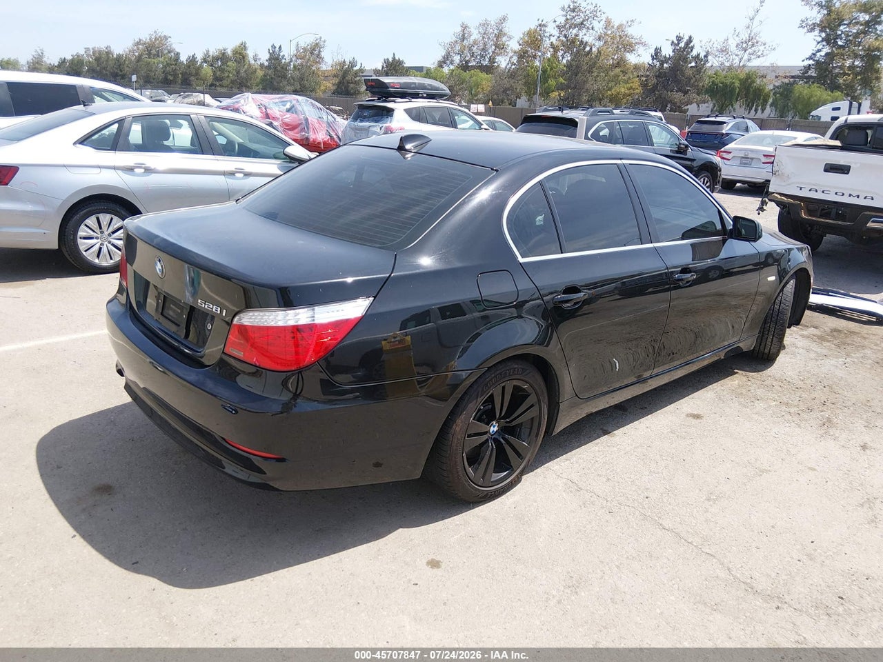2009 BMW 528I · 4/11