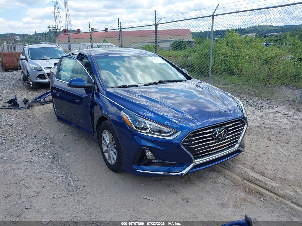 5NPE24AFXKH****** · 2019 HYUNDAI SONATA SE