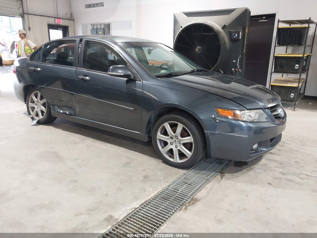 JH4CL95844C****** · 2004 ACURA TSX