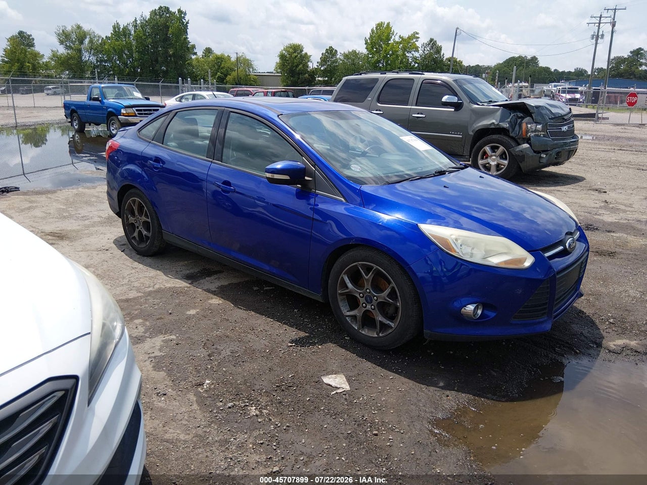 1FADP3F23EL****** · 2014 FORD FOCUS SE