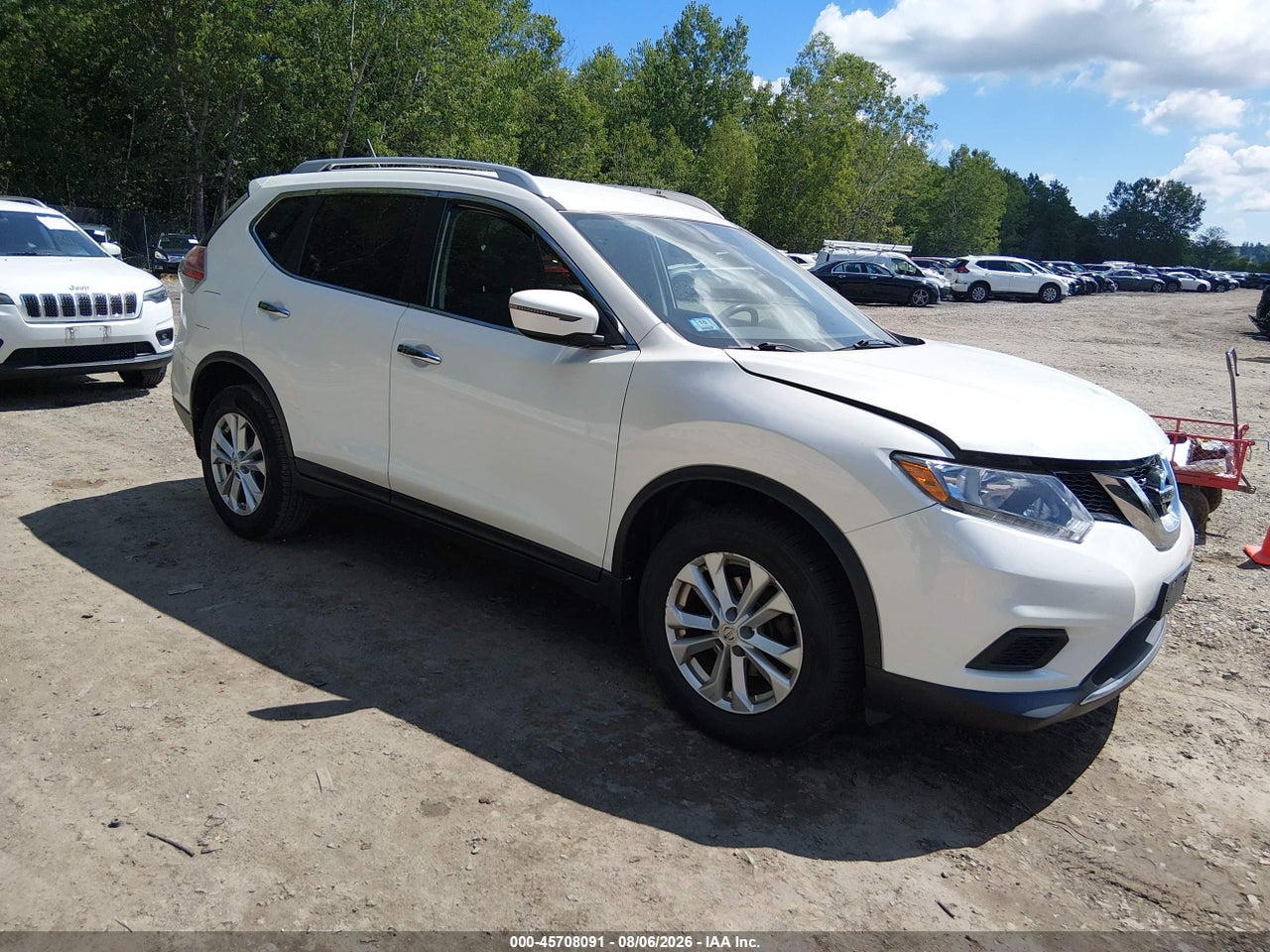 KNMAT2MV7GP****** · 2016 NISSAN ROGUE SV
