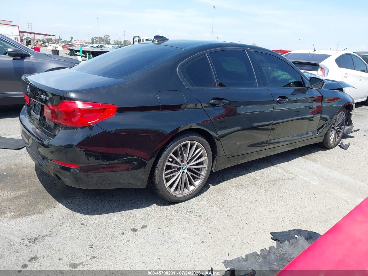 2019 BMW 530I · 4/11