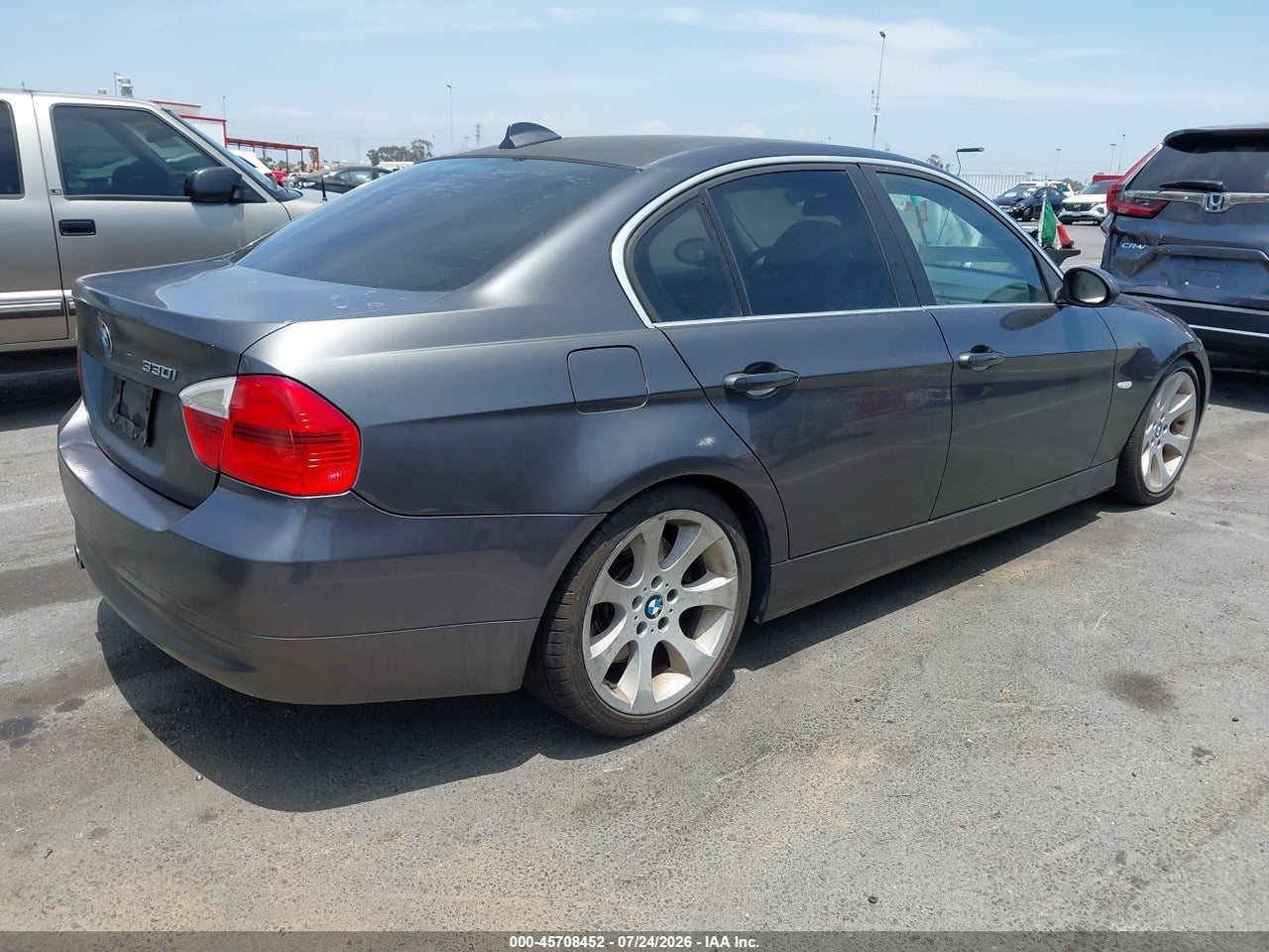 2006 BMW 330I · 4/11