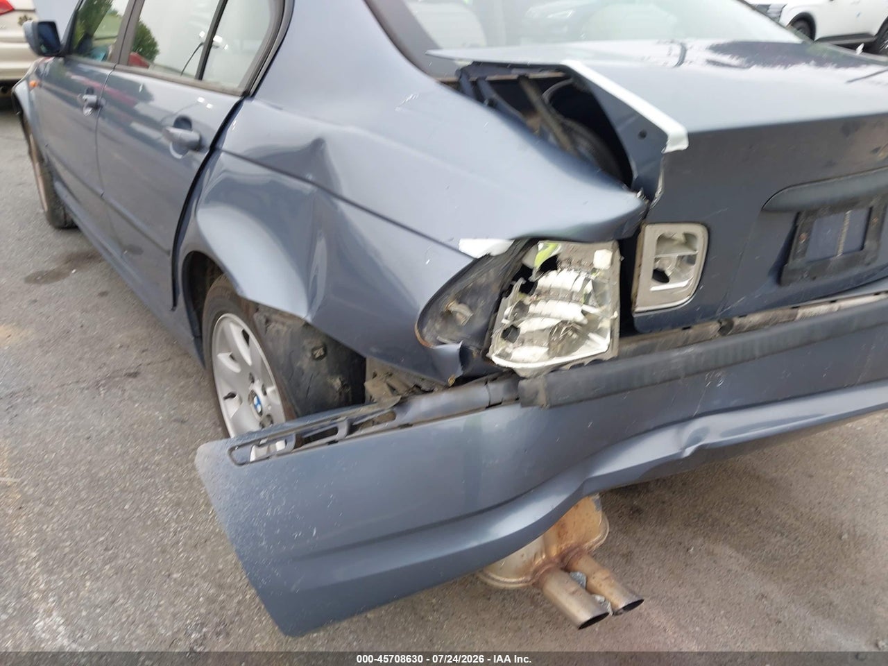 2003 BMW 325I · 6/11
